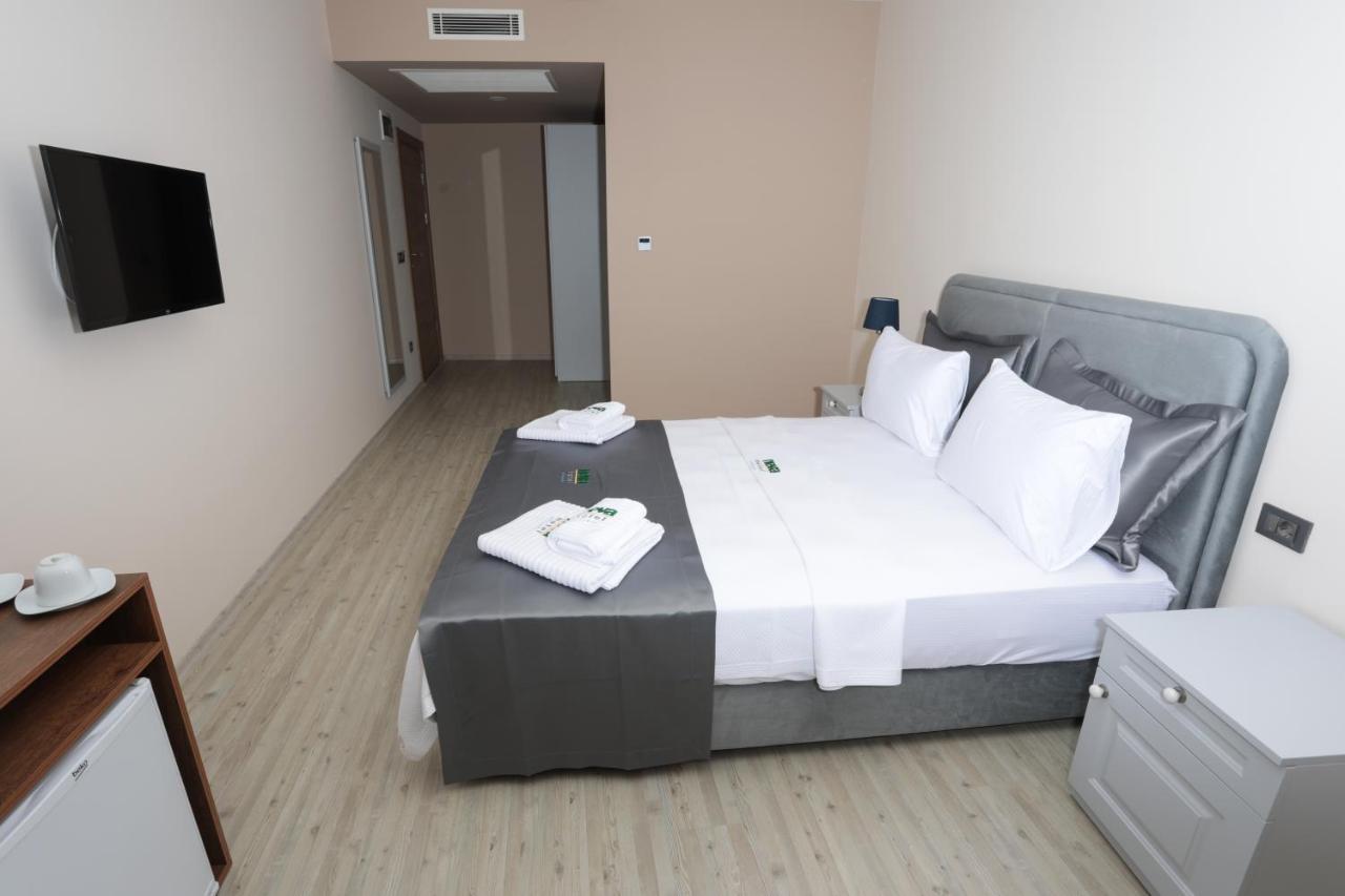 Neva Hotel ألاتشاتي المظهر الخارجي الصورة