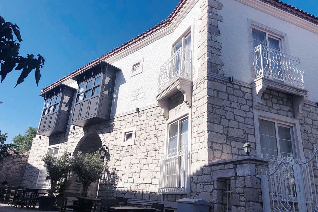 Neva Hotel ألاتشاتي المظهر الخارجي الصورة