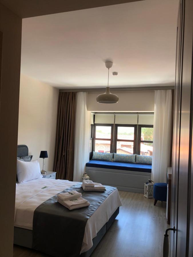 Neva Hotel ألاتشاتي المظهر الخارجي الصورة