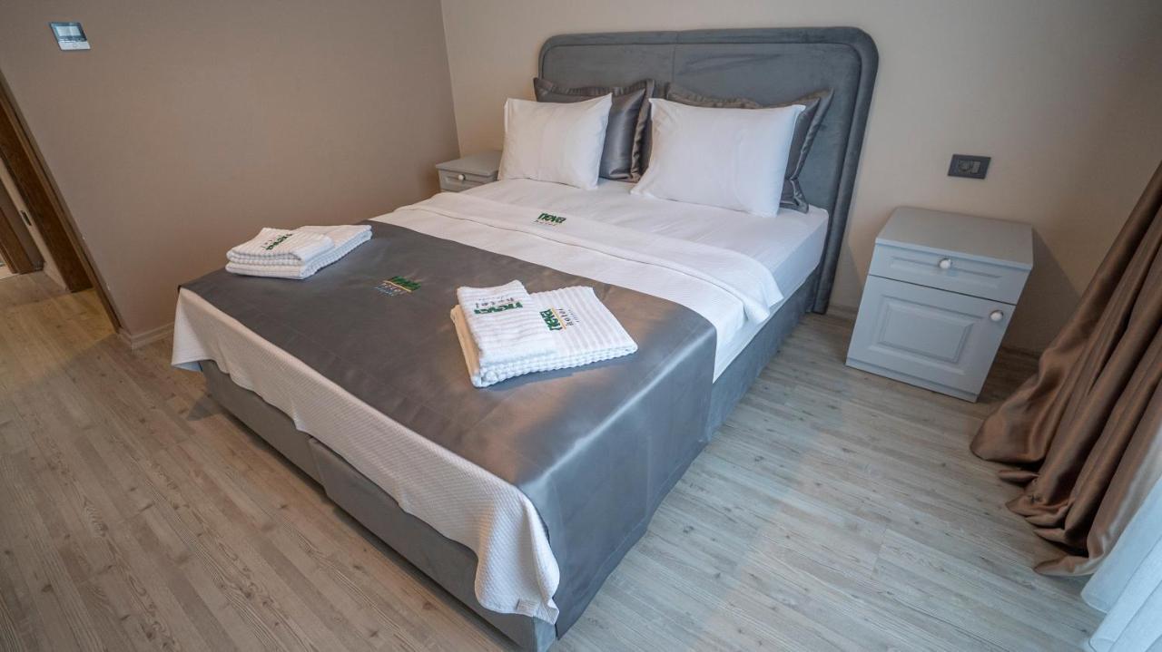 Neva Hotel ألاتشاتي المظهر الخارجي الصورة